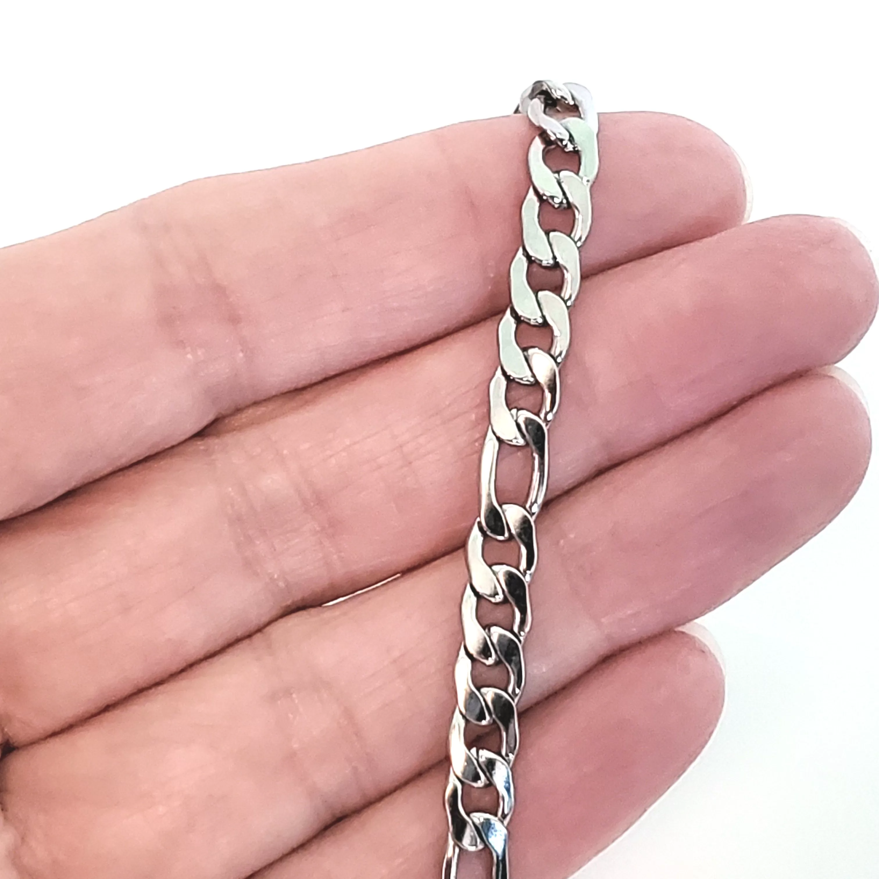 5.5mm Figaro Chain, Lot Size 30 Feet, #1975