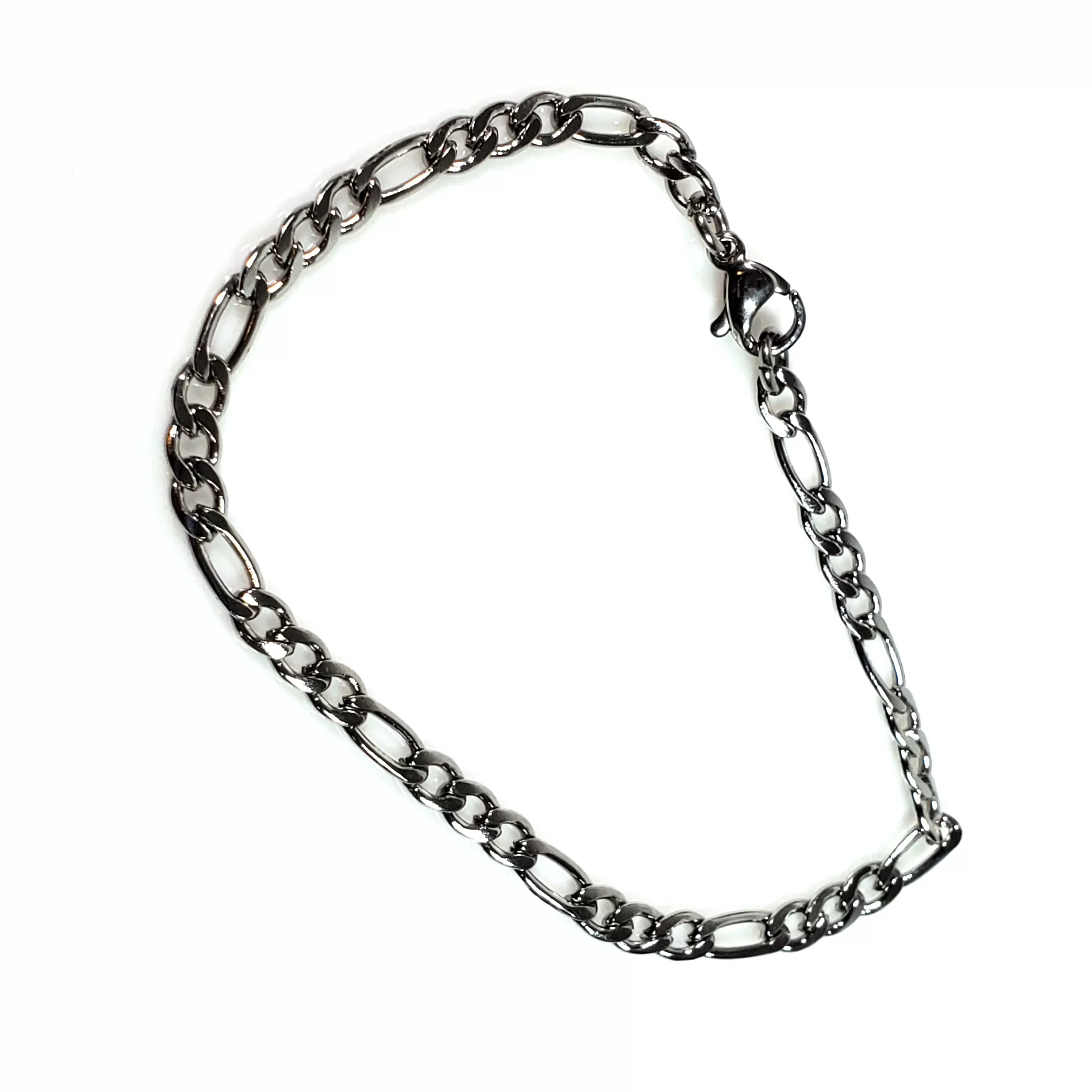 5.5mm Figaro Chain, Lot Size 30 Feet, #1975