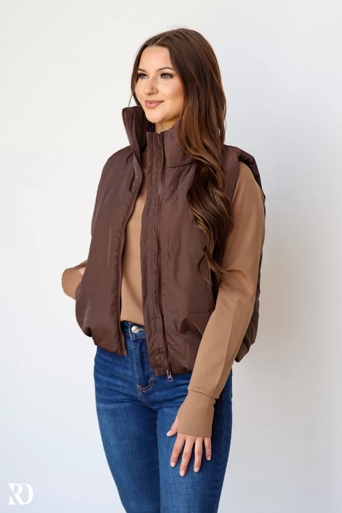 BROWN CLOUD VEST | RD ESSENTIALS