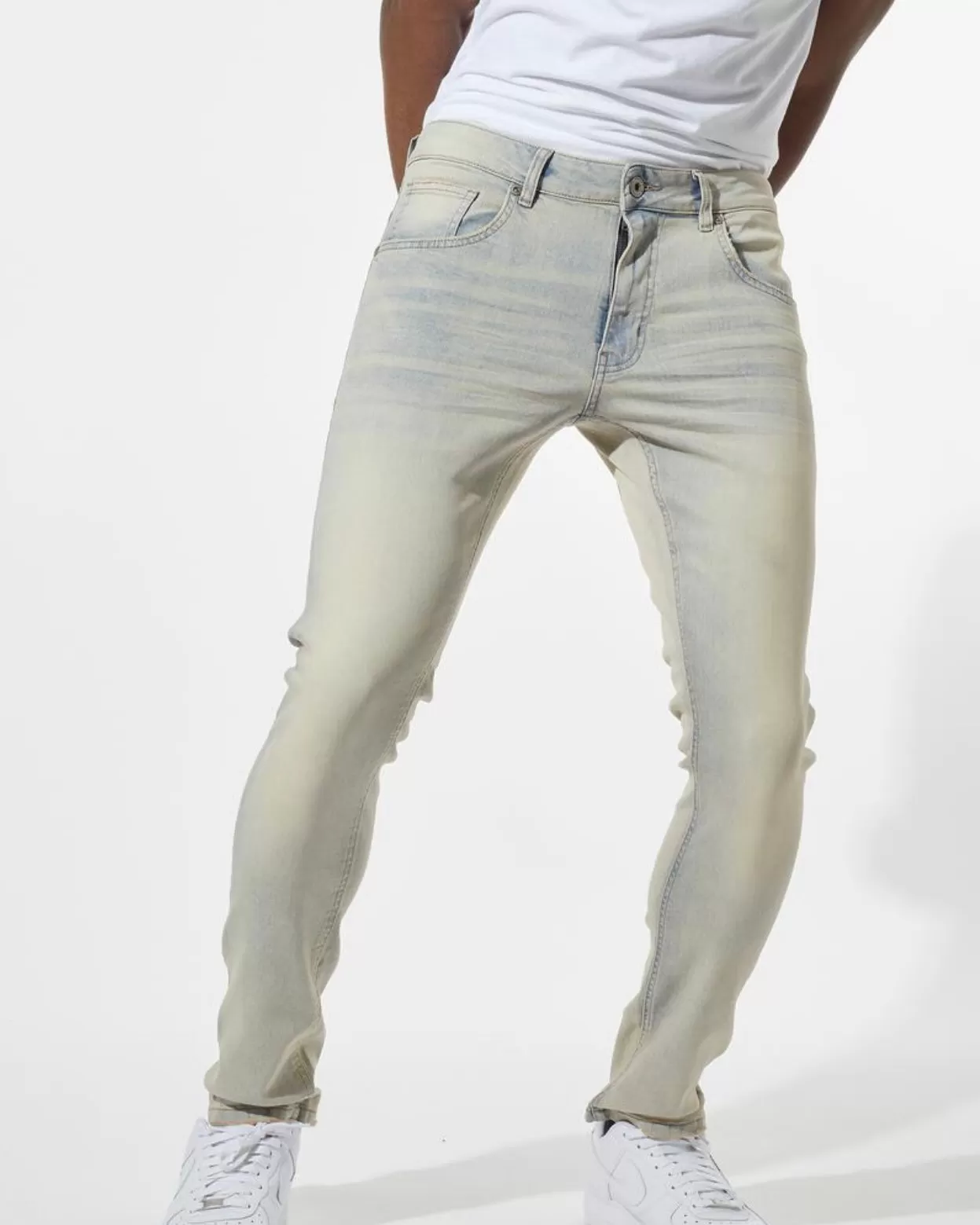 Men’s Basic Stretched Denim Jeans