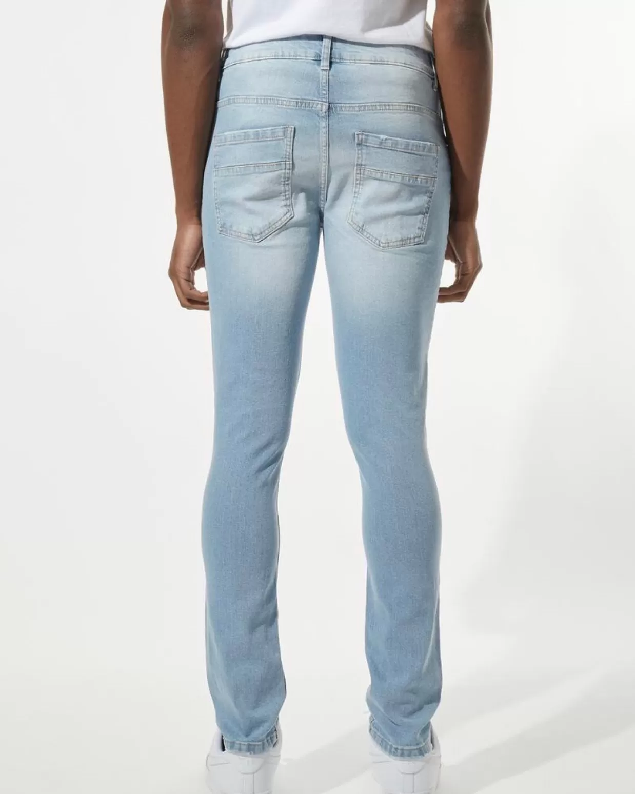 Men’s Basic Stretched Denim Jeans