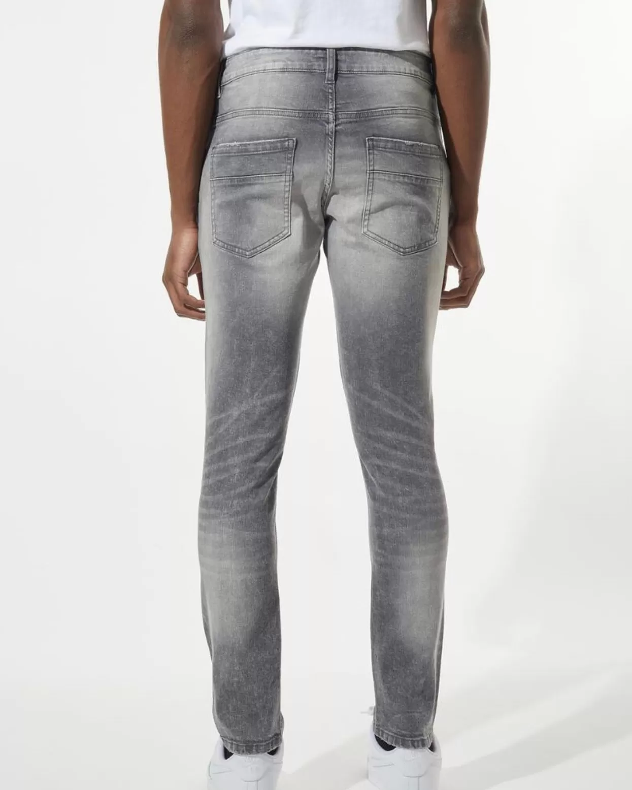 Men’s Basic Stretched Denim Jeans