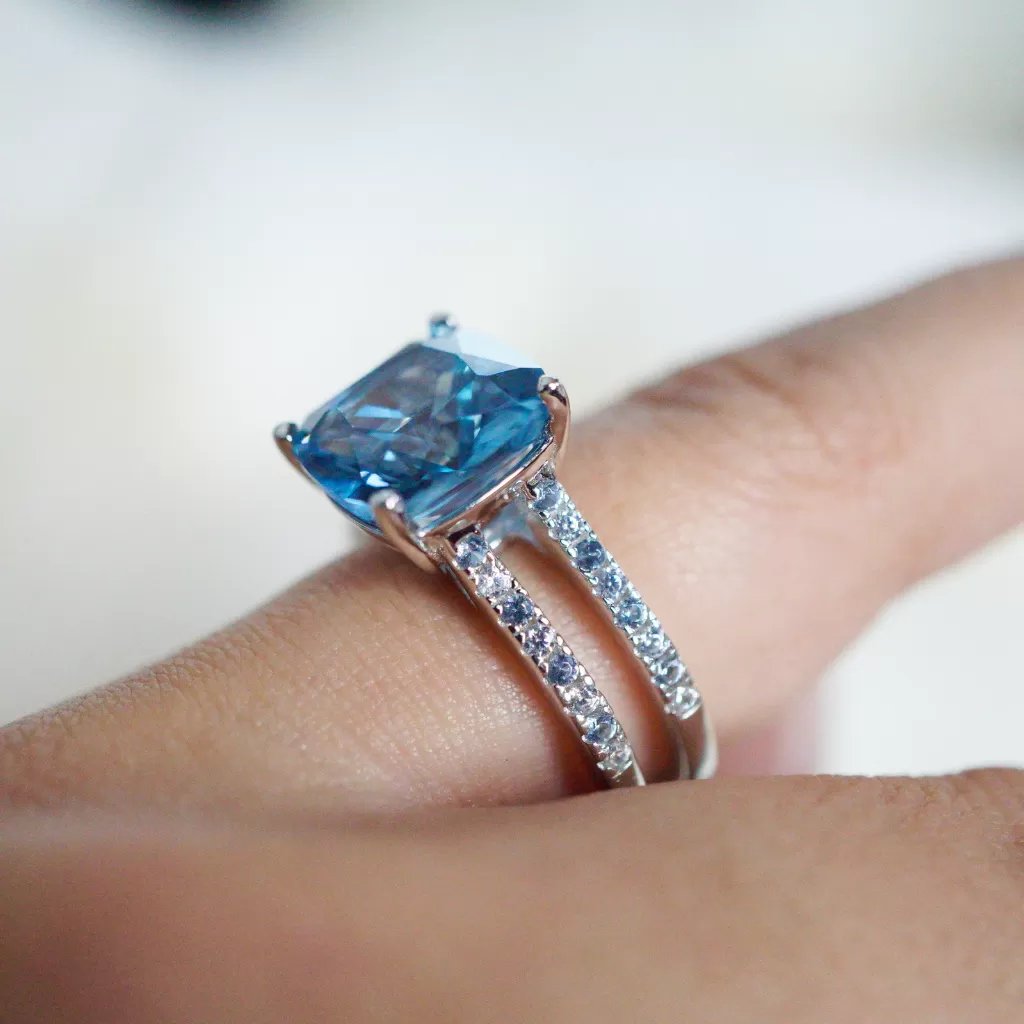 MINDY AQUAMARINE CZ RING