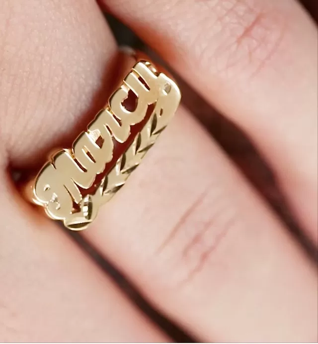 Name Ring with Decorative Tail